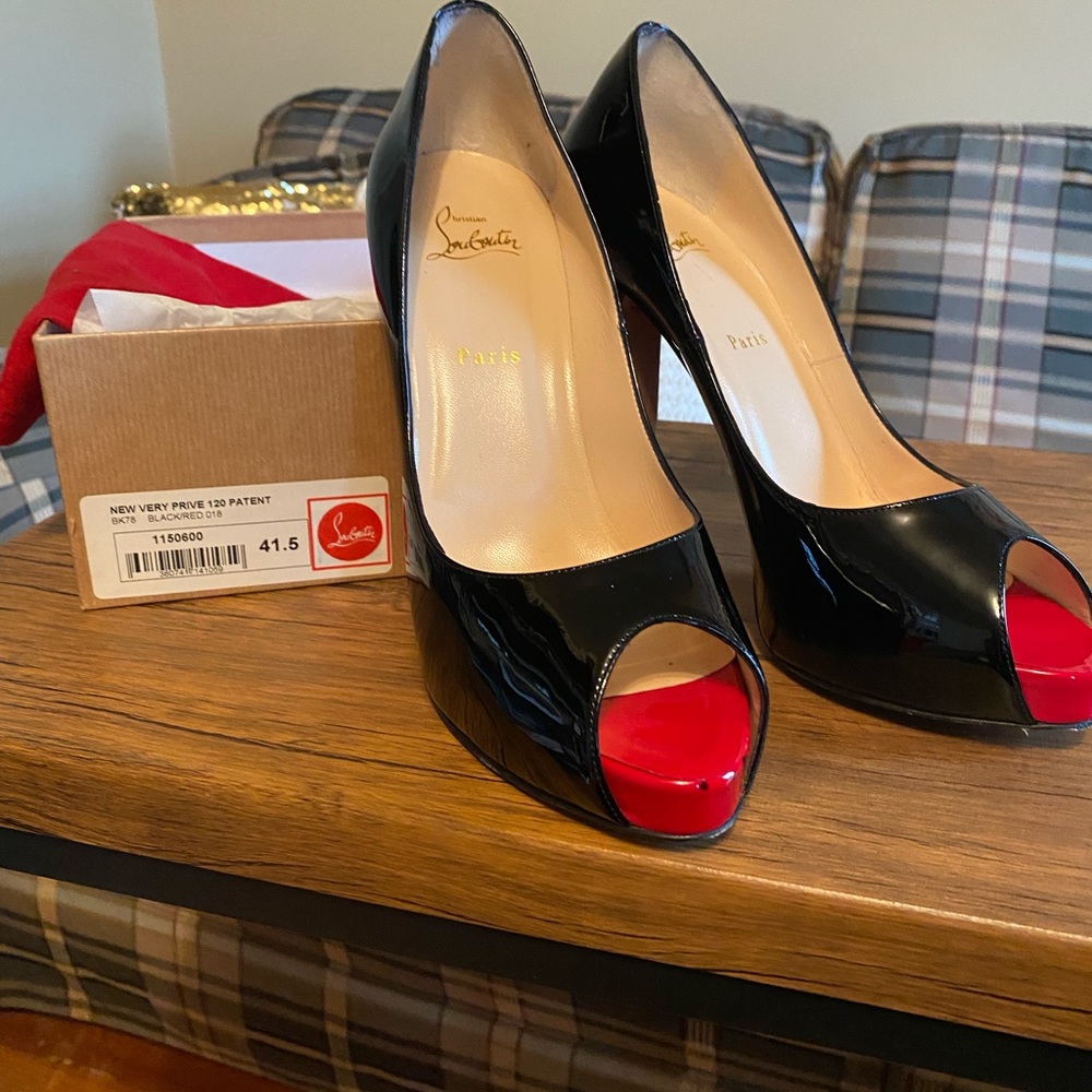 Christian Louboutin New Prive Black 120 patent leather with red accent